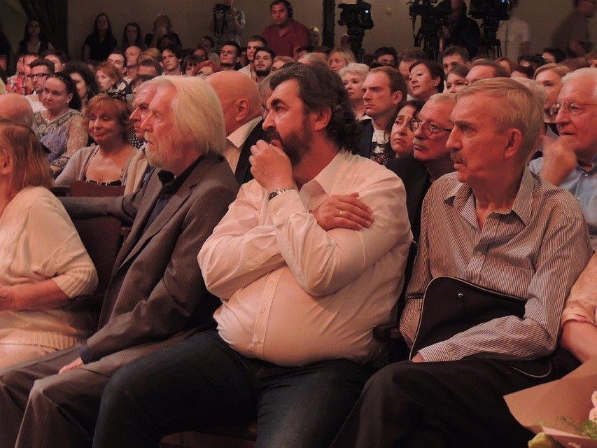 Золотовицкий, Киндинов и Любшин на сборе труппы Фото: Анастасия ПЛЕШАКОВА