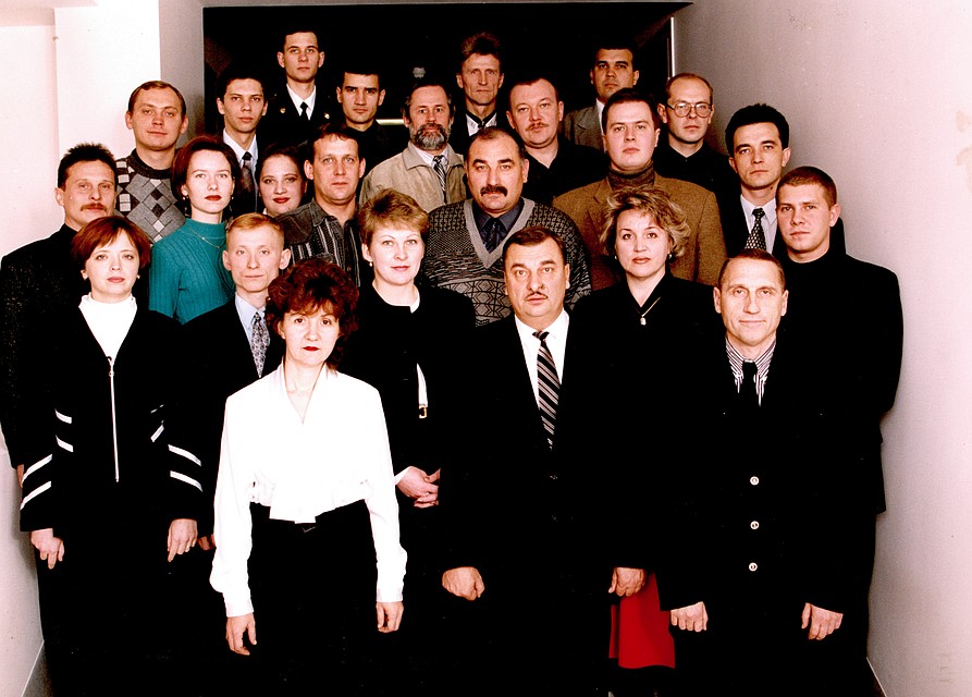 Управление уголовного розыска в 2002 году. Хорошая команда, которая добивалась результатов Фото: из архива героя публикации