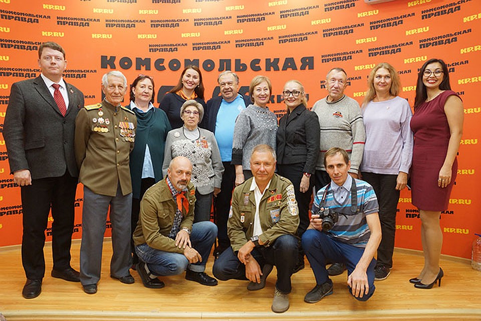 Самарская комсомолка собрала тех, кто никогда не расстанется с молодостью и с комсомолом Фото: Светлана МАКОВЕЕВА