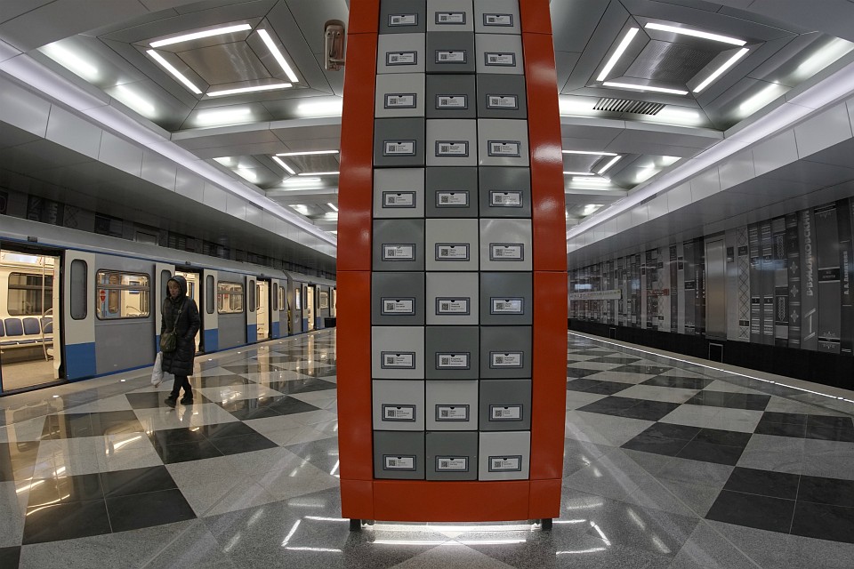 Архитектурно-литературное наполнение московской станции «Рассказовка» никого не оставляет равнодушным.
