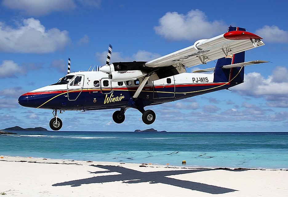 Самолёт De Havilland Canada 6-400 TwinOtter. Фото: airliners.net
