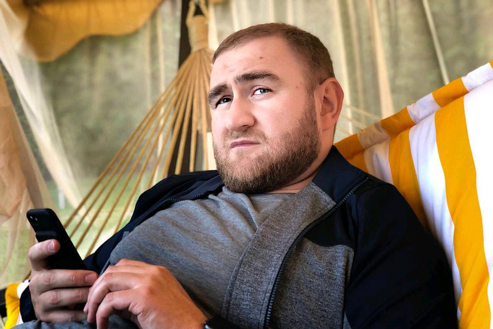 В родной республике давно копились жалобы на представителя авторитетной семьи. Фото: личная страница в соцсетях