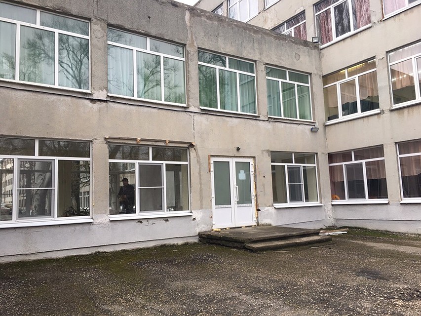 В поврежденной от взрыва части колледжа уже заканчиваются ремонтные работы Фото: Александра ЯСЕЛЬСКАЯ