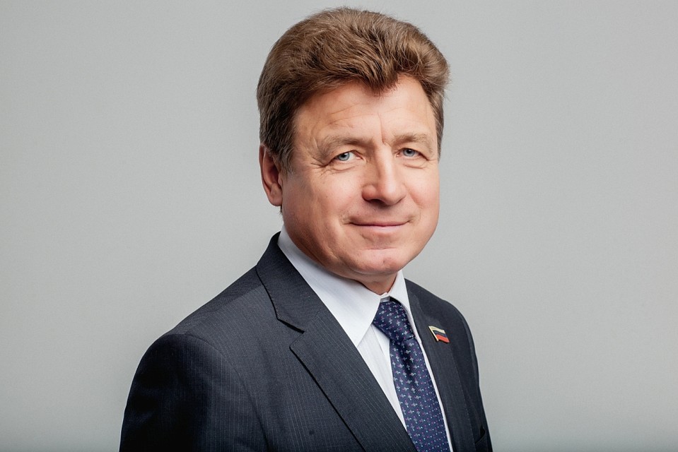Сергей Моисеев.