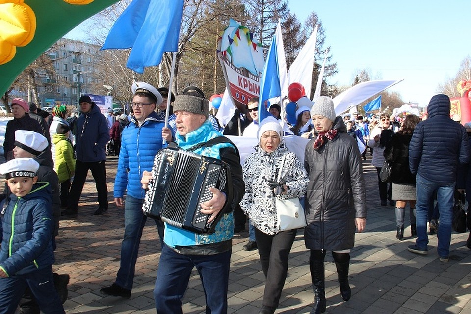 Отметить пятилетие воссоединения Крыма с Россией пришли кемеровчане всех возрастов Фото: "Кемерово культурный" / "ВКонтакте"