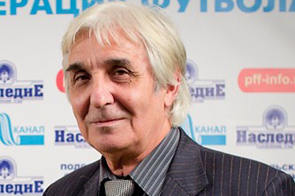 Член комитета женского футбола Станислав Мирзоевич Адылов.