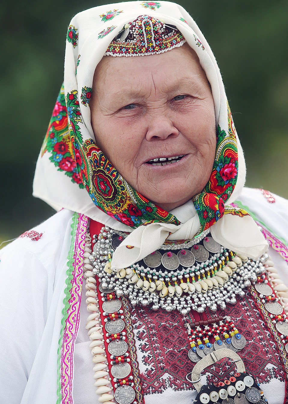 Жительница села Большой Китяк в национальном марийском костюме. Фото Егора Алеева/ТАСС