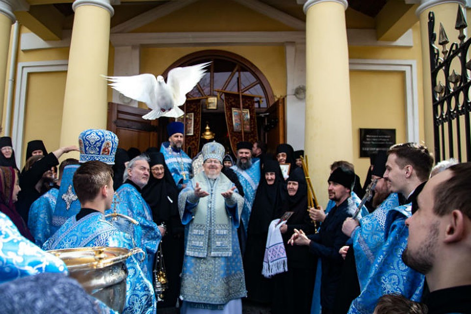 По традиции выпустили голубей Фото: Красноярская епархия