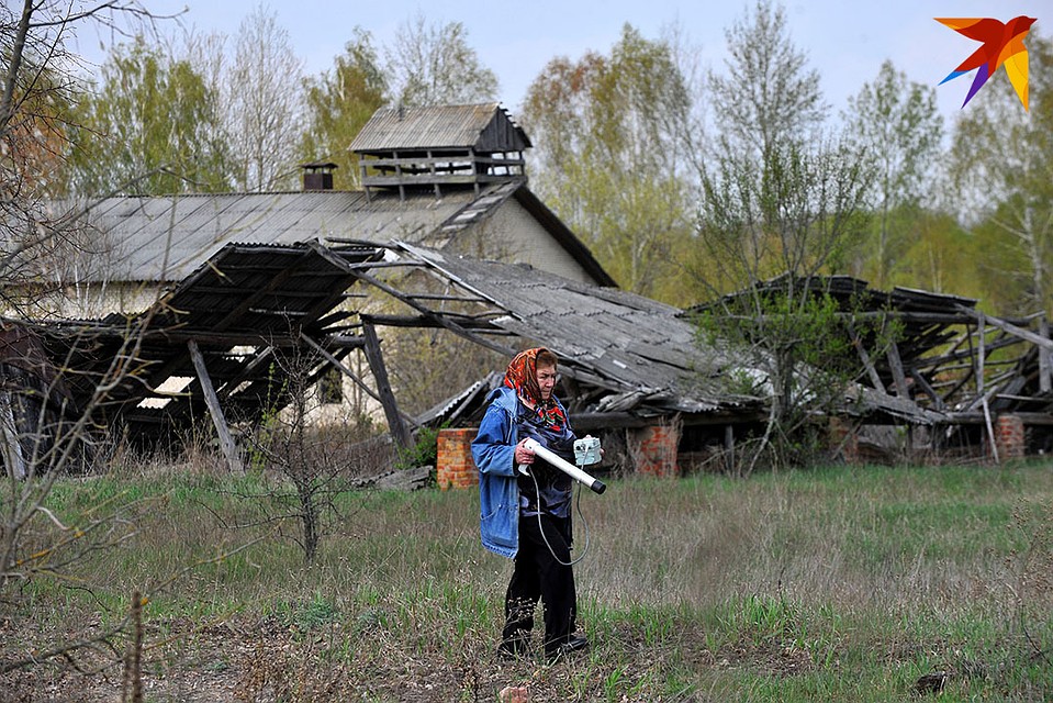 В белорусской части зоны около ста деревень-призраков. Фото: Виктор ДРАЧЕВ
