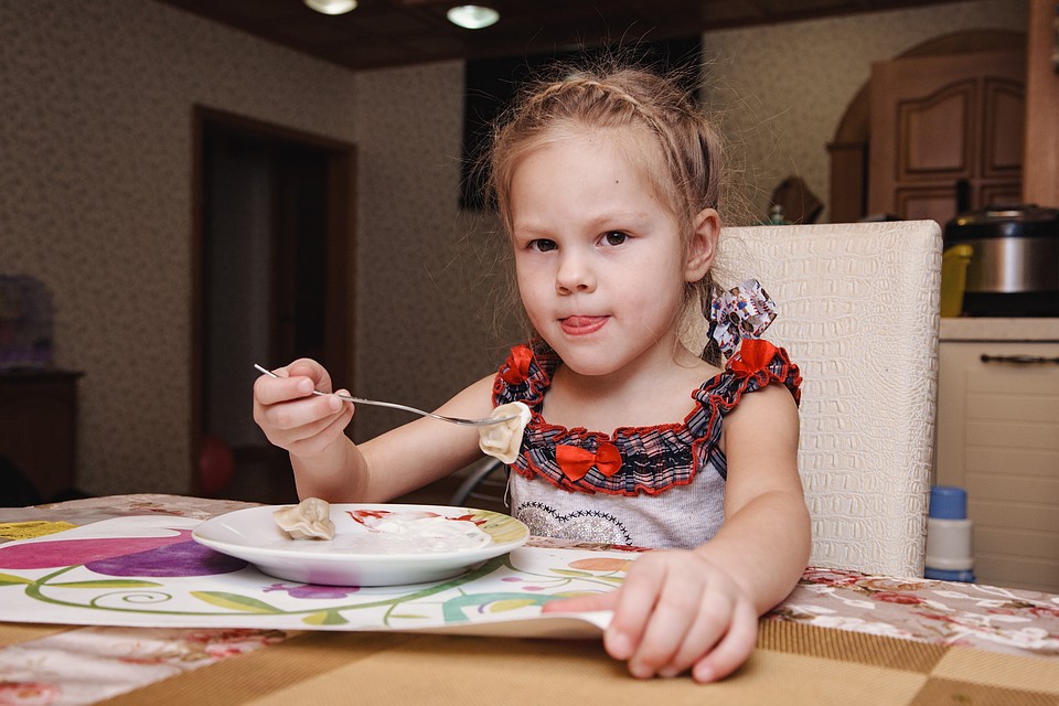 "Стартовал проект: "Честные продукты-детям" Фото: Архив КП