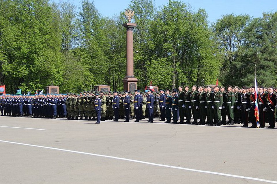 Парад Победы в Великих Луках начнется в 10 утра. Фото: ВЛуки.ру