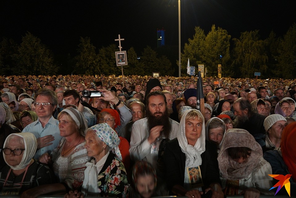 Царские дни собирают от 60 до 100 тысяч паломников из разных стран Фото: Алексей БУЛАТОВ