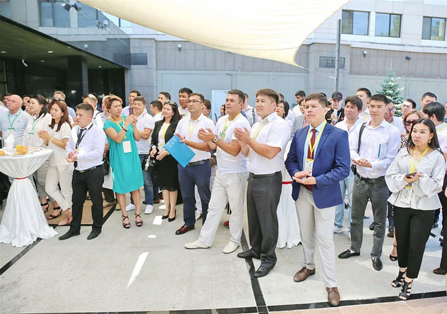 38 компаний и поставщиков приняли участие в форуме-выставке в Бишкеке. Фото: Влад УШАКОВ