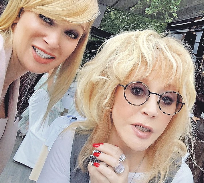 АБ с Олесей Судзиловской. Фото: instagram.com/olesya_sudzilovskaya