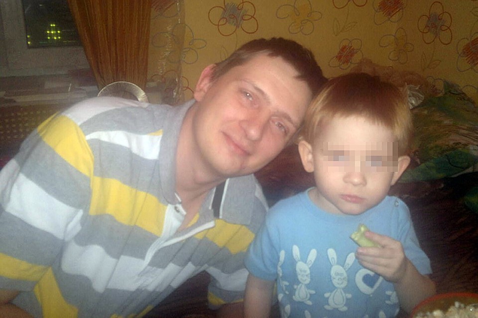 Внучатый племянник Аллы Борисовны со своим родным отцом Владом Пугачевым Фото: Личный архив