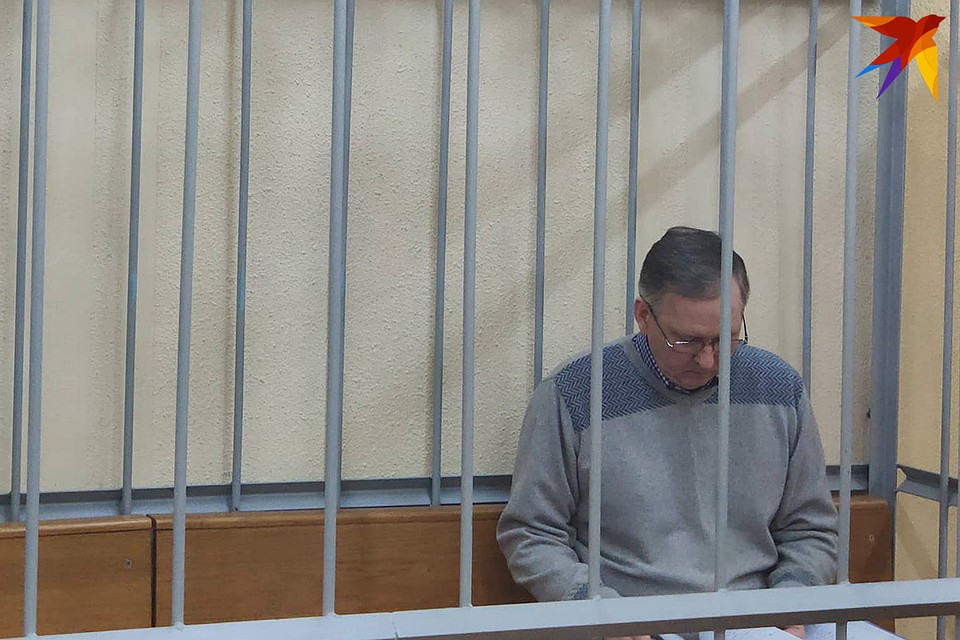 Гособвинитель предложил назначить Головачу 9 лет лишения свободы с конфискацией всего имущества и со штрафом в 1000 базовых величин. Фото: Дарья ЛОМОНОВСКАЯ