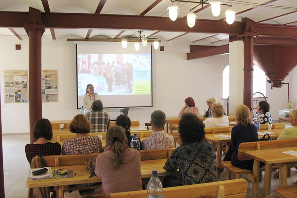 Встреча в ресурсном центре Фото: facebook.com/museumwaldwinkel/