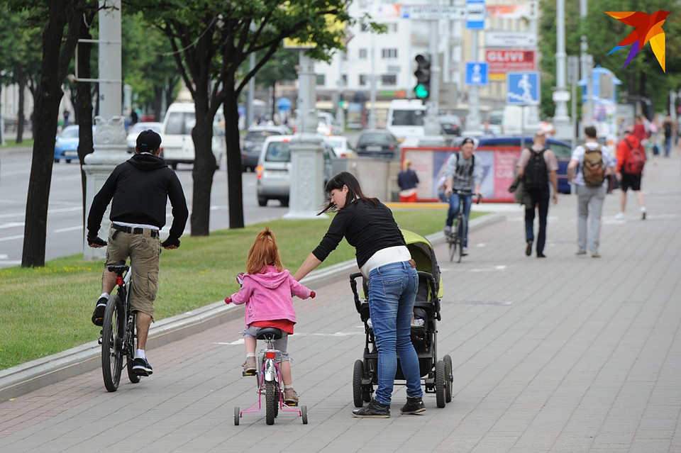 Культуру езды на велосипеде по городу нужно прививать с детства. Фото: Виктор ГИЛИЦКИЙ
