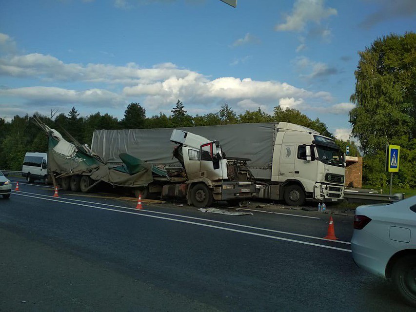В аварии участвовали пять автомобилей Фото: МВД по Чувашской Республике