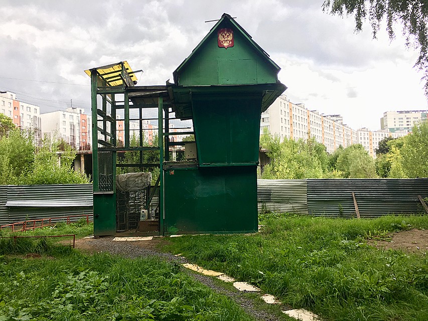 Голубятня Юрия Соколова мешает строительству многоэтажного дома в Зеленограде и пойдёт под снос Фото: Павел КЛОКОВ