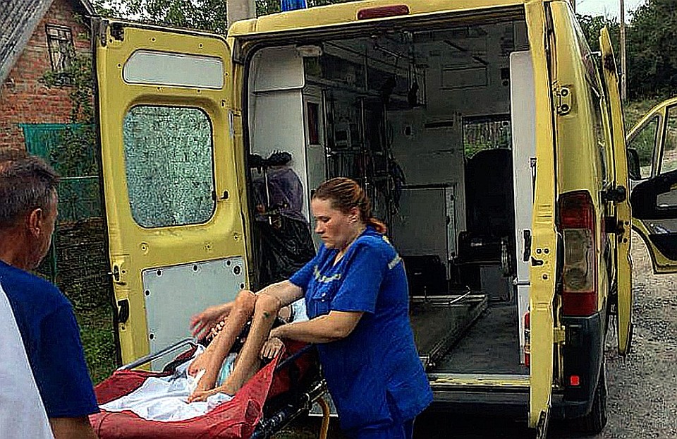После шумихи в прессе, судьбой мальчика наконец заинтересовались и местные врачи, и власти