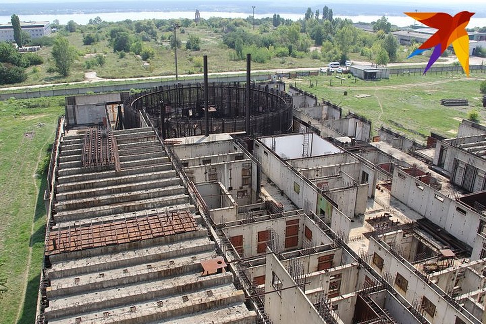 Второй блок высоко не поднялся. Фото: Виктор ЛЕВШАКОВ
