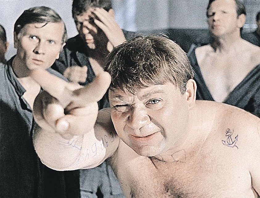 После ужесточения сроков для лидеров криминальной верхушки некоторые из них начали отказываться от своего статуса. Фото: кадр из фильма