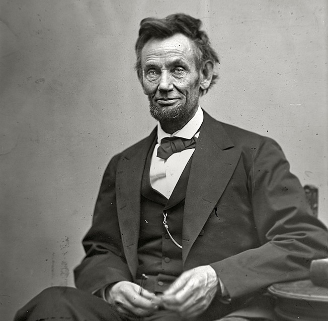 16-й президент США Авраам Линкольн стал настоящим воплощением «американской мечты»