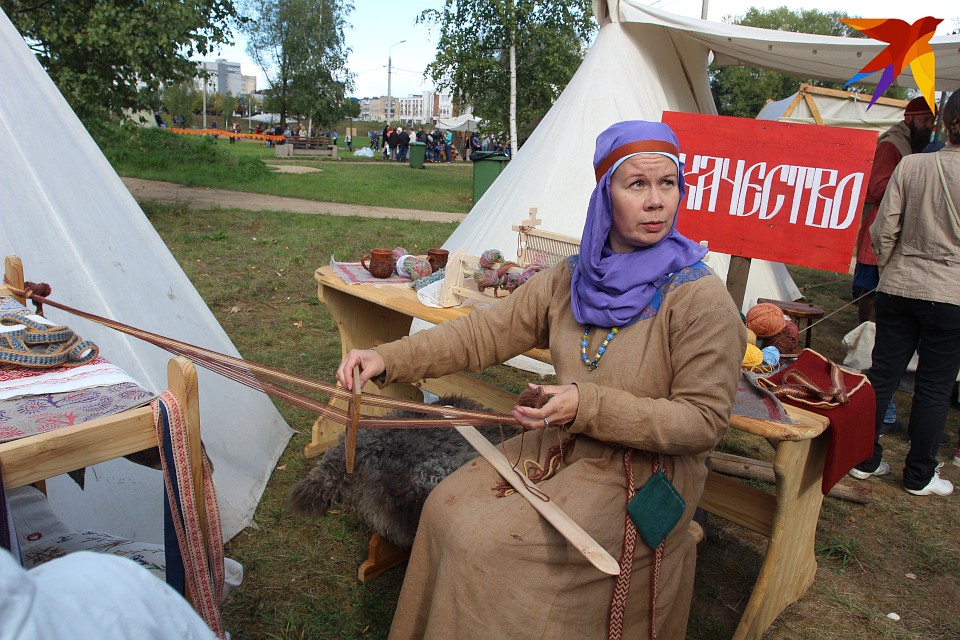 Прекрасная ткачиха. Фото: Виктория ТУШКОВА