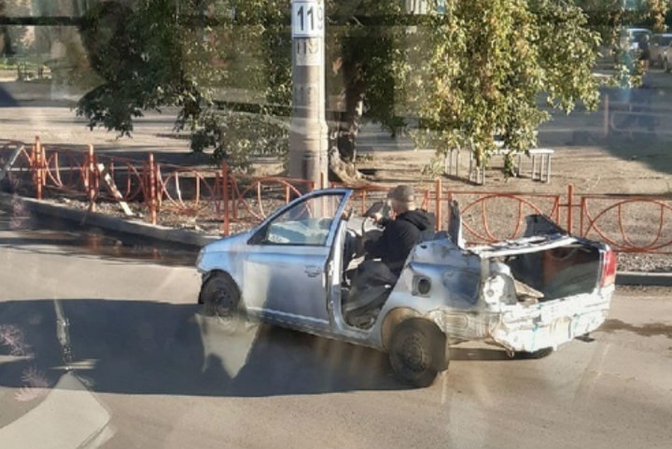 Соцсети развеселила эта необычная поездка. Фото: группа "Как дела, Усолье? | КДУ" в соцсетях.