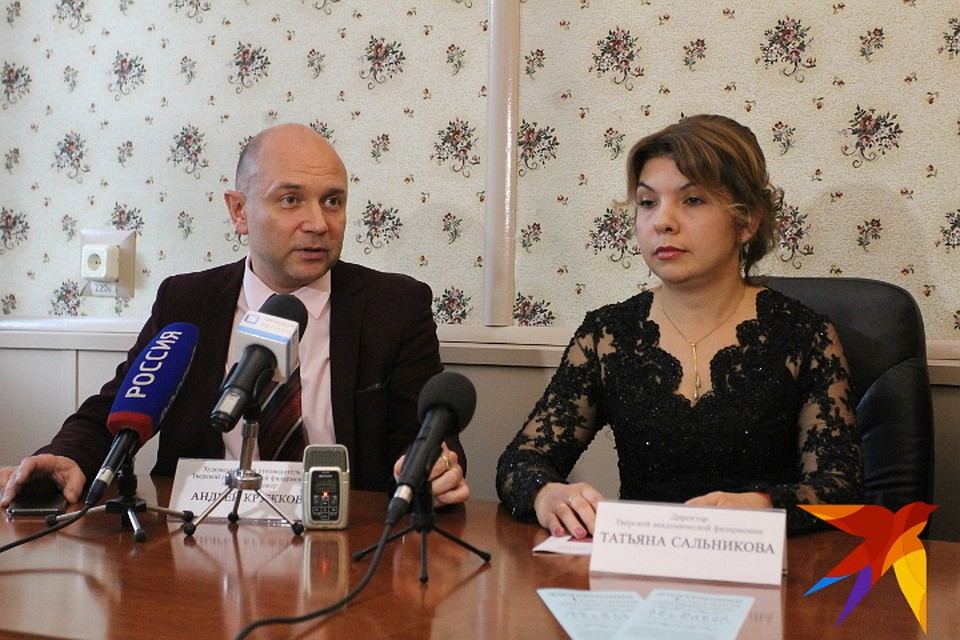 Пресс-конференцию перед концертом открыли Андрей Кружков и Татьяна Сальникова Фото: Ирина ТАРАСОВА