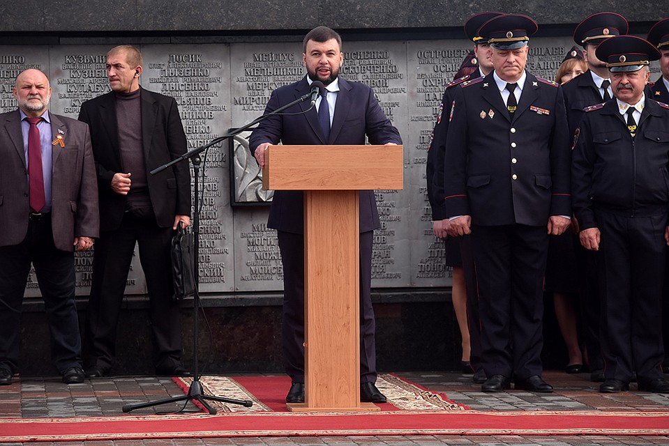 Курсанты Донецкой академии внутренних дел приняли присягу на верность народу Республики. Фото: Официальный сайт Главы Республики