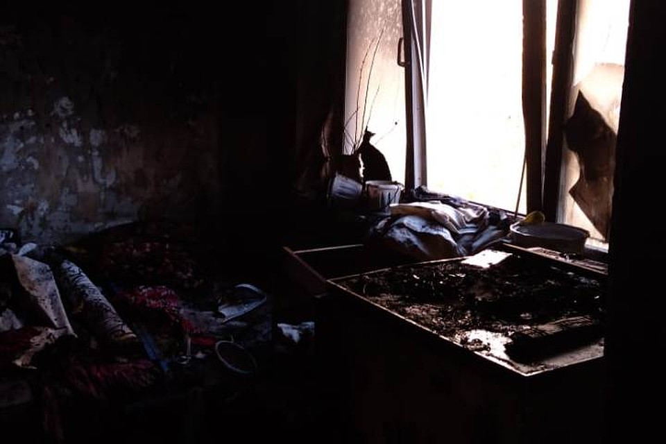 Когда-то здесь все было по-другому. А теперь - гарь и копоть. ФОТО: Марина Суслова.