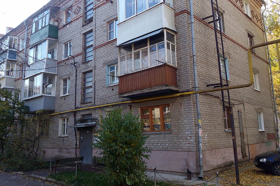 Вот эта улица, вот этот дом... Фото: Павел АВЕРИН