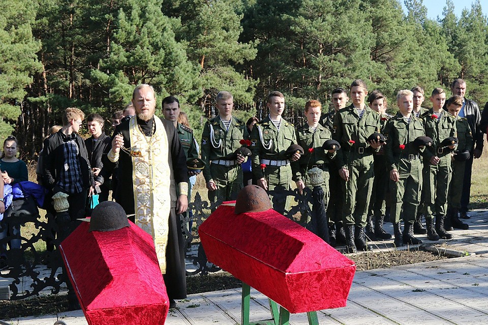 На высоте "Огурец" перезахоронили останки 19 солдат Фото: Пресс-служба администрации Липецкой области.