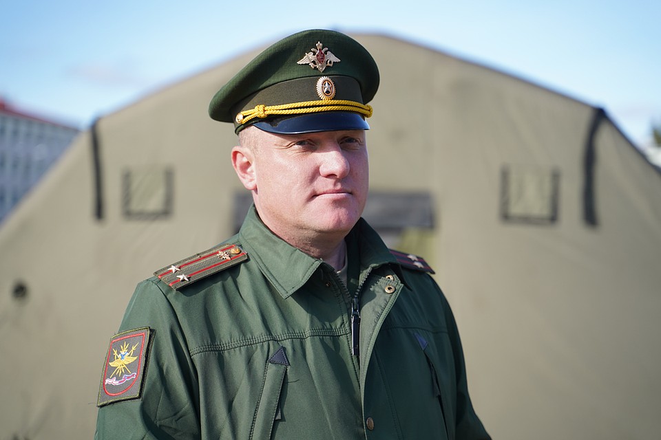 Роман Мальцев отмечает уникальность своей бригады Фото: Светлана МАКОВЕЕВА