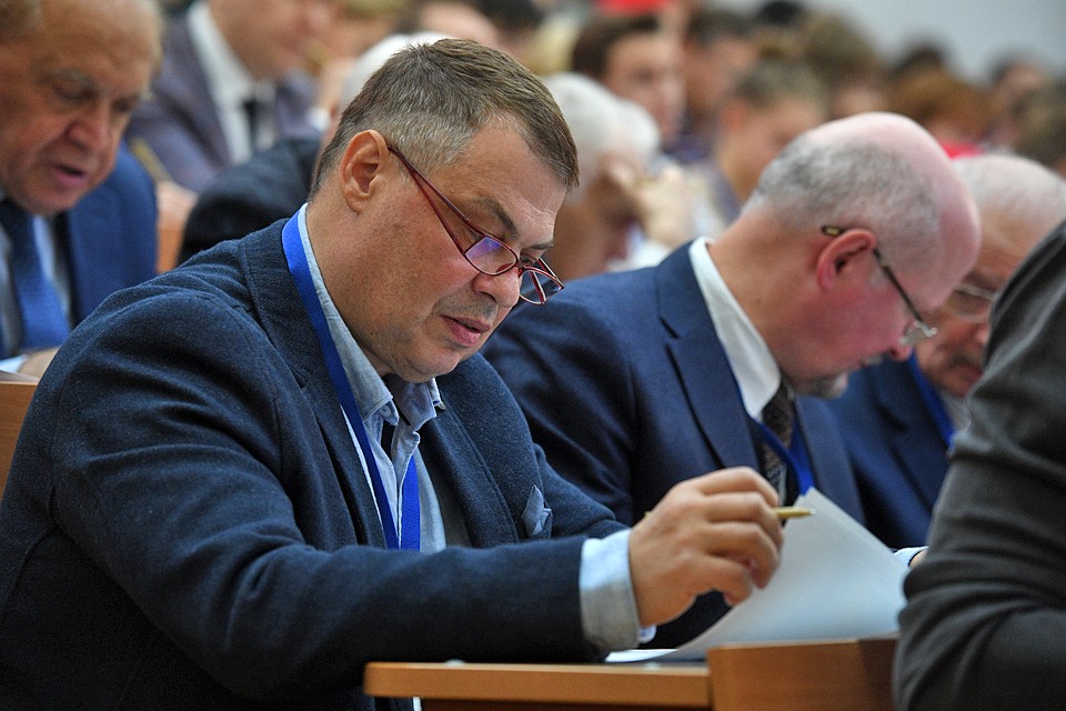 Телеведущий Иван Затевахин в аудитории МГУ. Фото: Михаил ФРОЛОВ