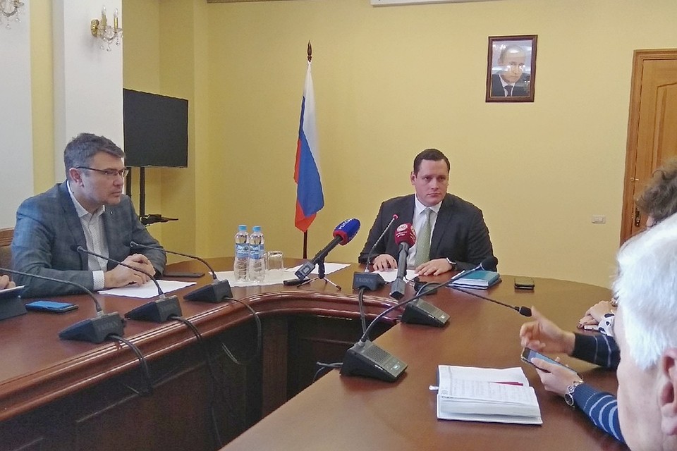 Вице-губренатор Илья Тузов рассказал про нацпроекты Фото: Юлия КЛЮЕВА