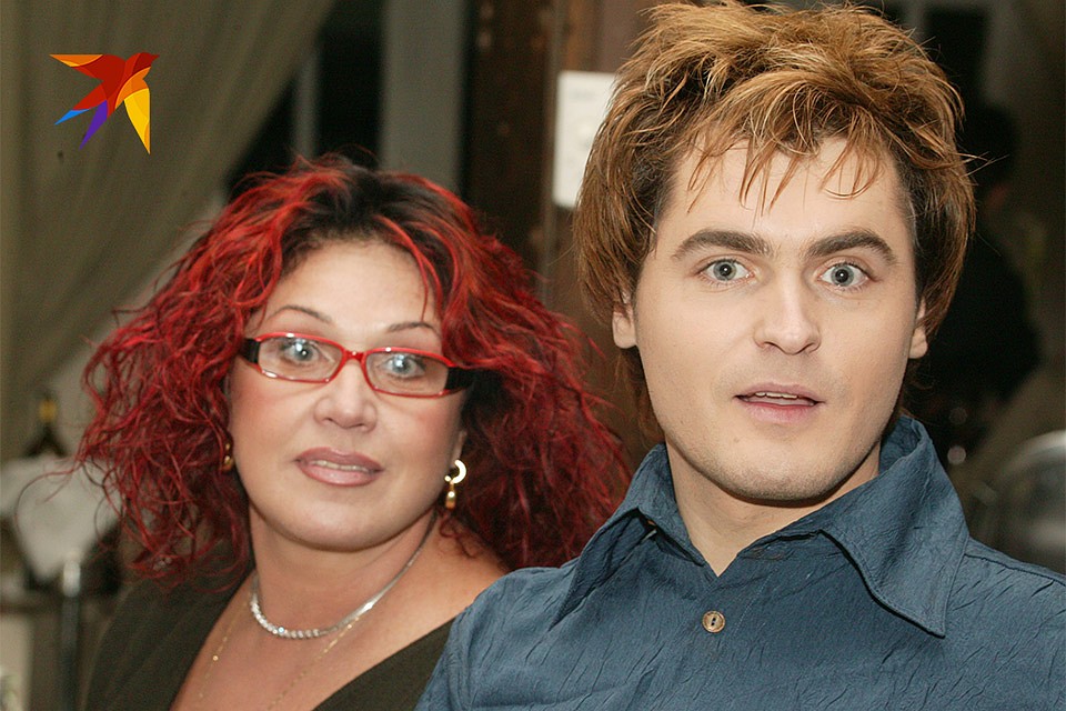 Надежда Бабкина и Евгений Гор в 2004 году. Фото: Анатолий ЖДАНОВ