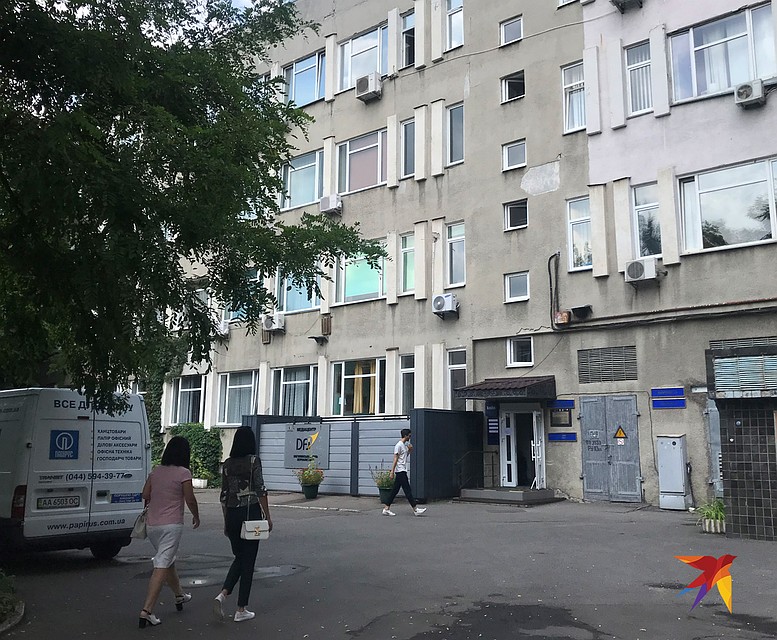 Занятия в Международной школе медиаправа проходили в одном из учебных корпусов Киево-Могилянской Академии. По внешнему виду и не скажешь, что тут взращивают прогрессивную украинскую молодежь.
