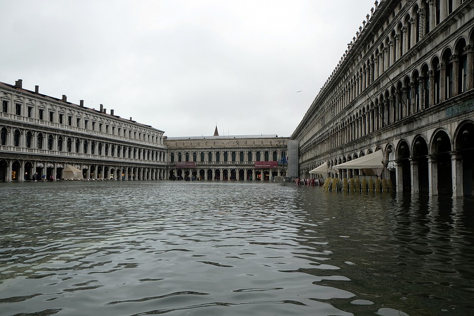 Пришла "высокая вода" Фото: REUTERS