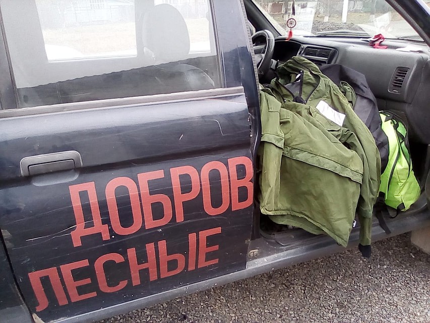 На деньги от грантов добровольцы купили машину и "боевки" Фото: Евгения ОСТРАЯ