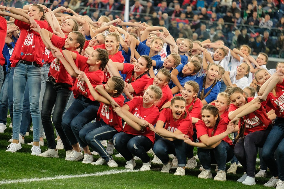 Группа поддержки у сборной России была на высоте Фото: Артем КИЛЬКИН