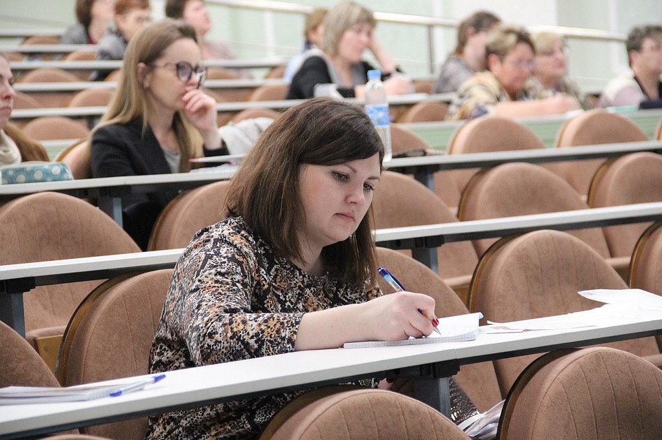 Благодаря фонду "Выход в Белгороде" врачи прошли обучение по распознаванию рисков РАС у маленьких детей Фото: outfundbel.ru