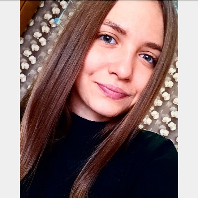 Дашу нашли без нижнего белья и задушенной колготками в реке Уссури. Фото: личная страница погибшей Дарьи.