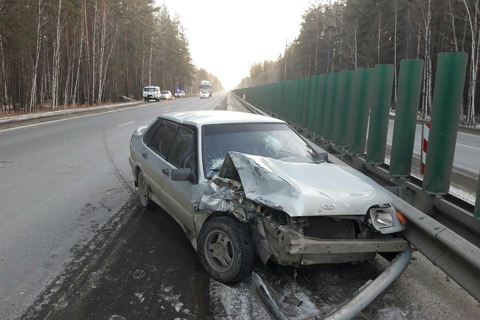 Водительский стаж второго участника аварии - семь месяцев. Фото: Управление ГИБДД по Челябинской области