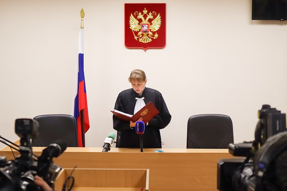 Судья приняла решение об аресте Дмитрия на время следствия. Фото: Василий Вахрин