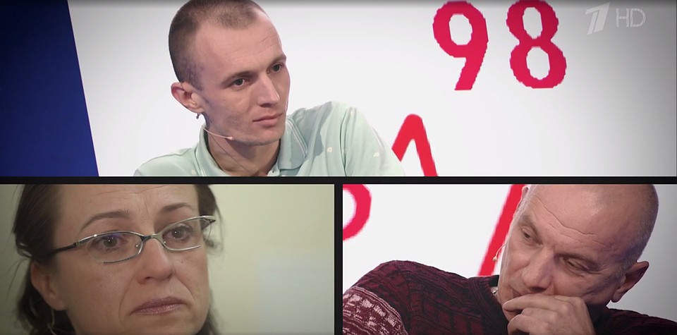 На шоу приехала и бывшая супруга артиста Людмила. Фото: кадр из видео.