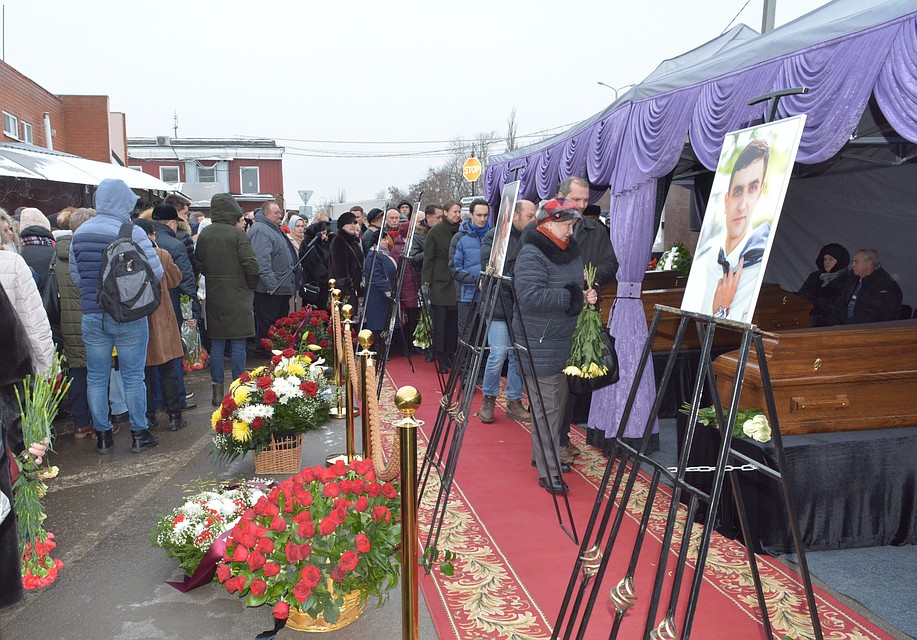 Четыре человека из одной семьи погибли в один миг. Фото: Инна ШЕРЕМЕТЬЕВА