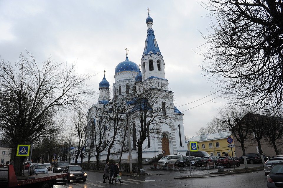 В этот храм семья ходила каждое воскресенье Фото: Олег ЗОЛОТО